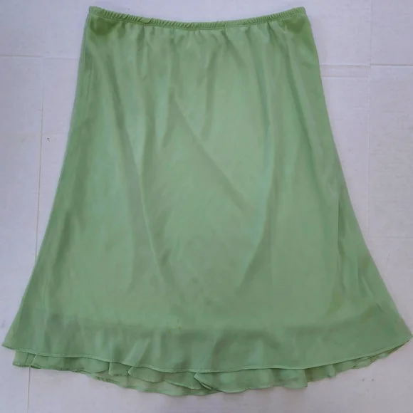 Mint Green 2 Piece Pleated Ruffle Chiffon Jewel Pin Top & Midi Skirt Set - Picture 13 of 16
